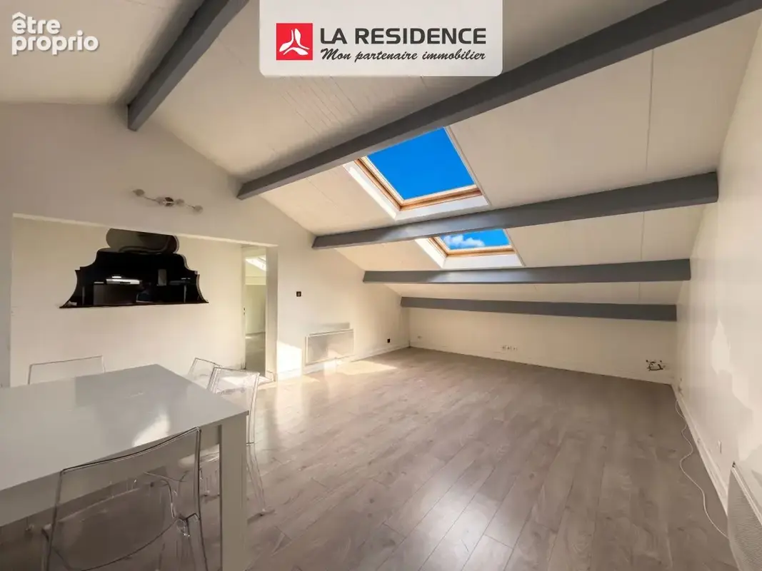 Appartement à NANTERRE