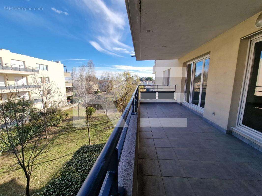 Appartement à NIMES