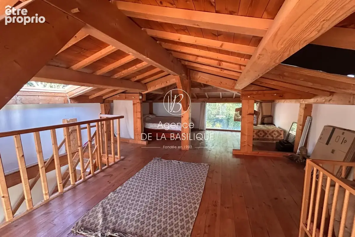 Maison 8 pièces 197 m² à vendre à Pourrieres (83910) - photo 8