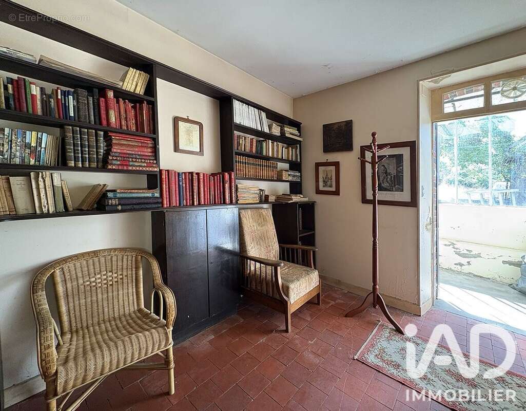 Maison 92 m² à Saint-Martin-Des-Champs  - photo 6