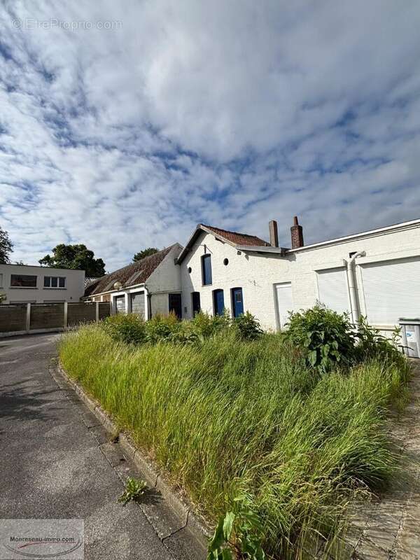 Maison à WALINCOURT-SELVIGNY