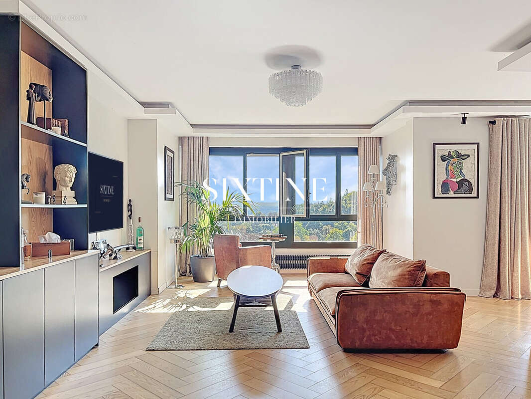 Appartement à CALUIRE-ET-CUIRE