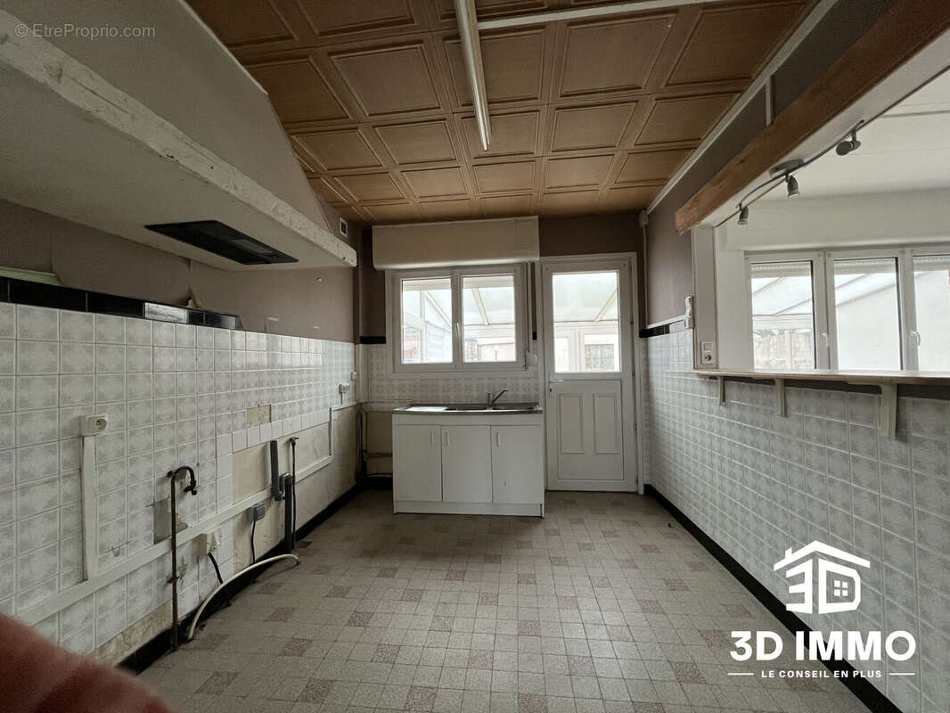 Maison à AVESNELLES