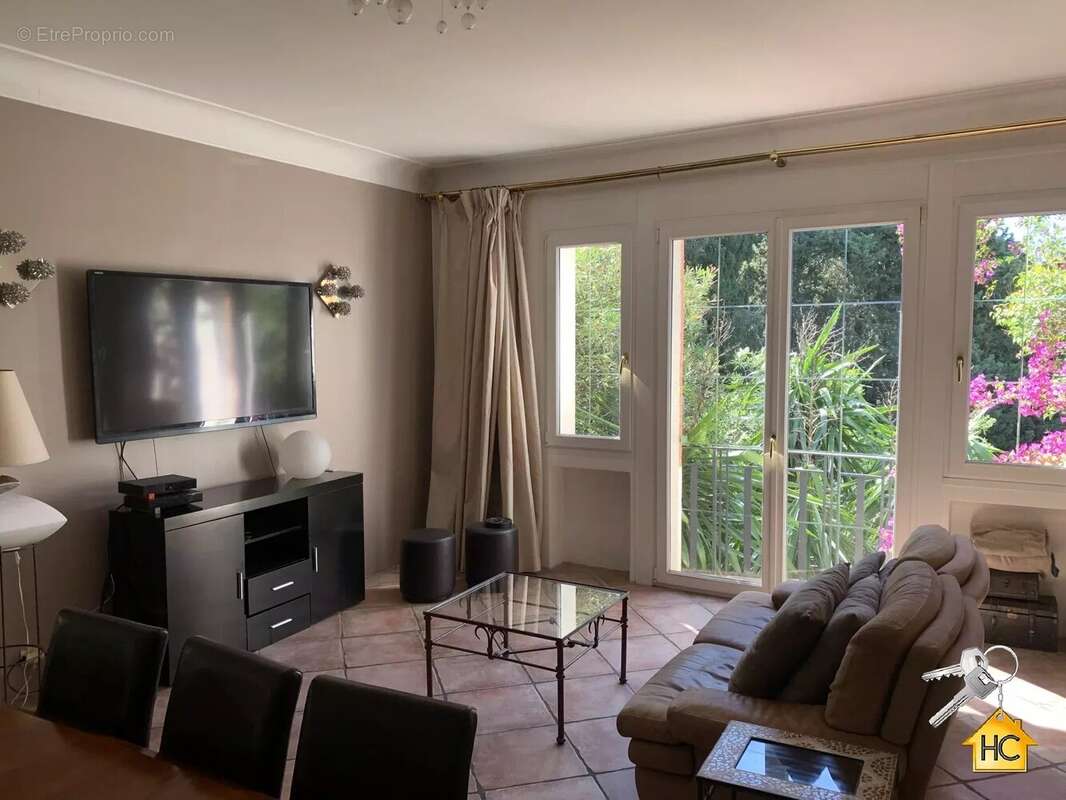 Maison à LE CANNET