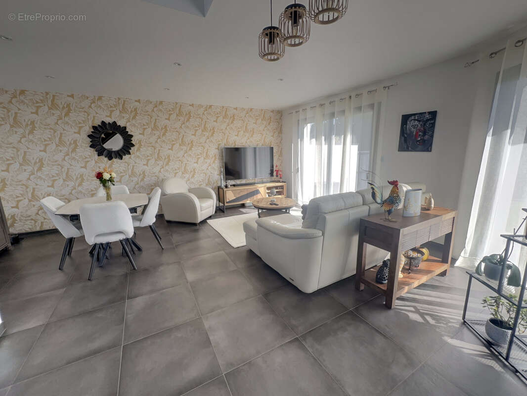 Maison à SAINT-BARTHELEMY