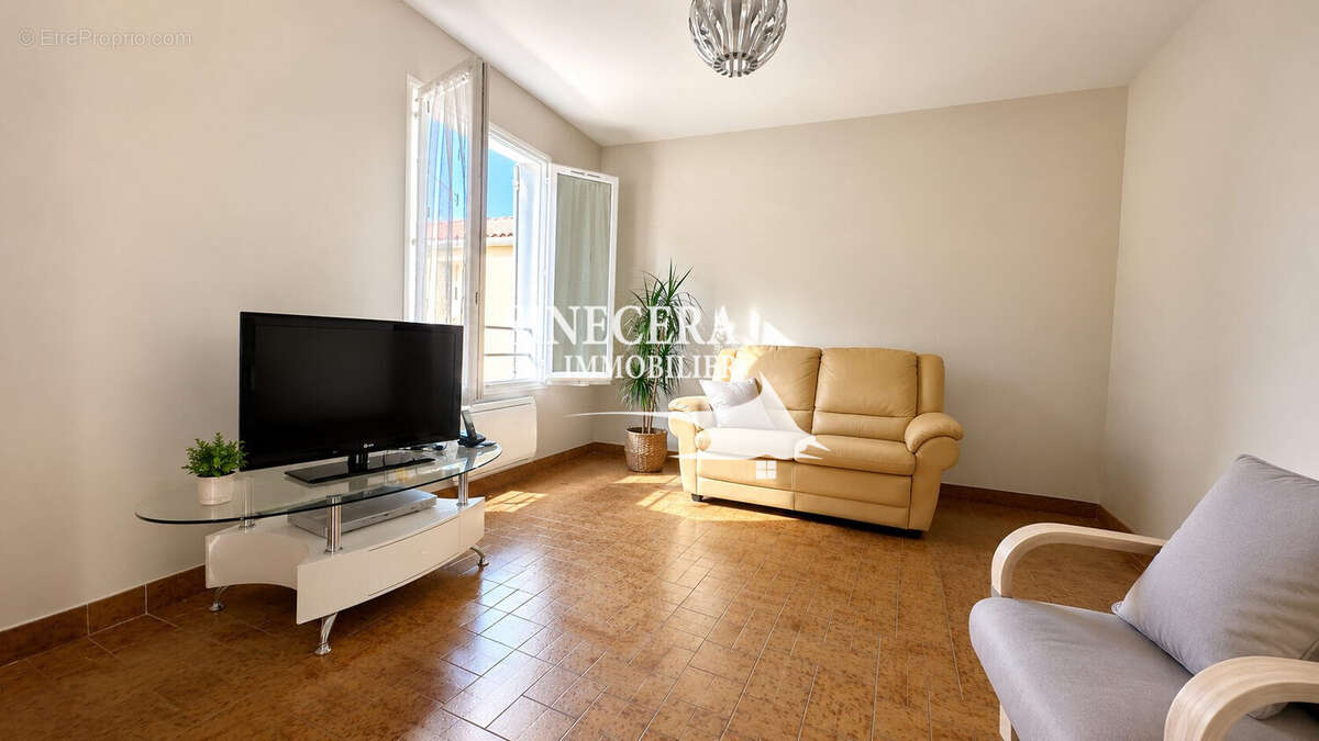 Maison 70 m² à Riberac  - photo 5