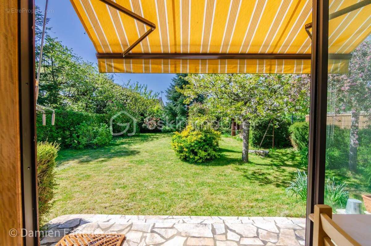 Maison familiale de plain-pied majoritairement avec véranda et jardin au calme ! - photo 23