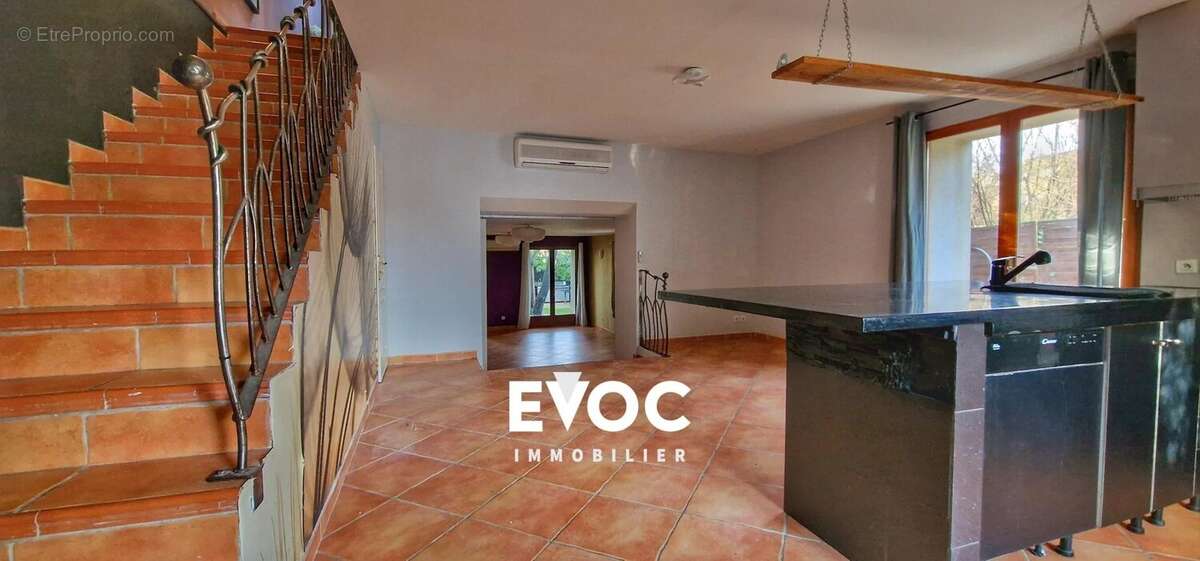 Maison à SAINT-VINCENT-DE-BARBEYRARGUES