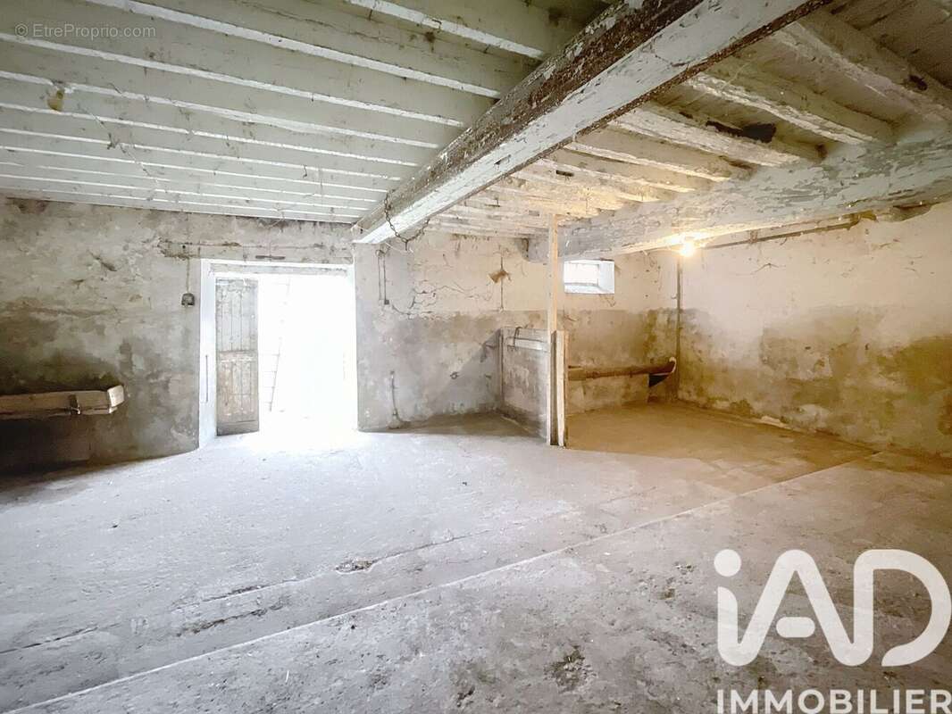 Photo 4 - Maison à HOUDAN