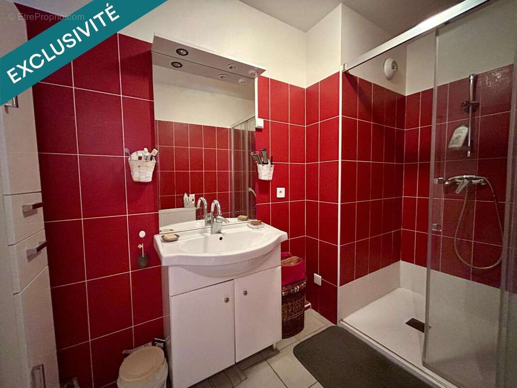 Appartement 77 m² à Montelimar  - photo 8