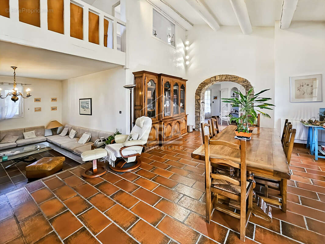 Maison à LES PENNES-MIRABEAU