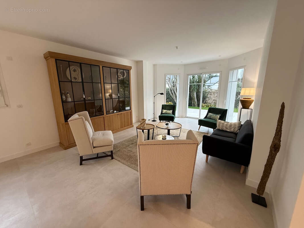 Maison à LE POULIGUEN