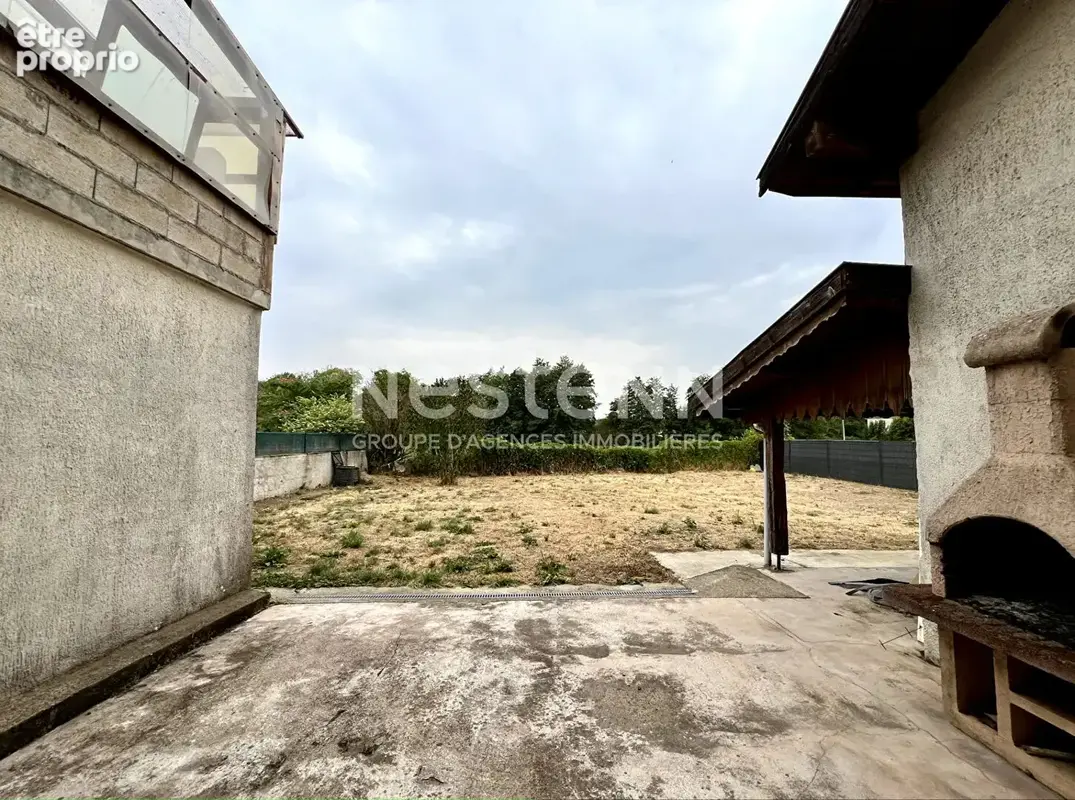VAUBÉCOURT : Maison de 194m², 7 pièces , 6 chambres, garage et terrain - photo 8
