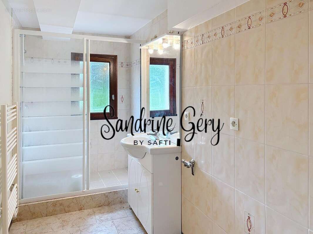 Photo 8 - Maison à ARMAILLE