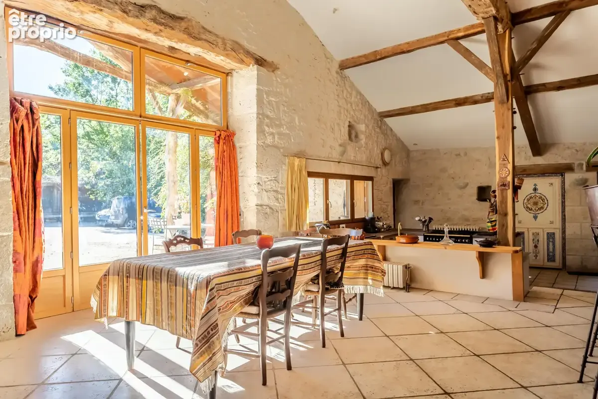 Maison de campagne avec annexe, piscine et terrain - photo 19