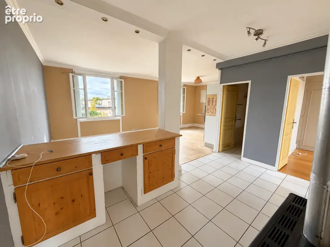 LYON 3ᵉ   Appartement 4 pièces traversant   78 m2   4ᵉ étage avec ascenseur - photo 7