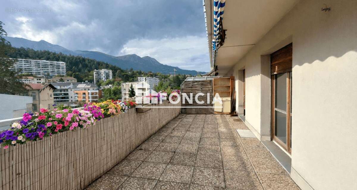A vendre gap t2 avec terrasse et parking - photo 4