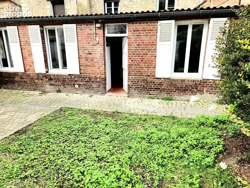 Baisse de prix : Les Andelys - Immeuble de rapport de 3 logements  dont 2 loués pour une rentabilité de 18.240 par an.- Prix 185 - photo 3