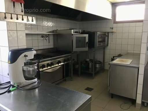 Commerce à ALBIEZ-MONTROND