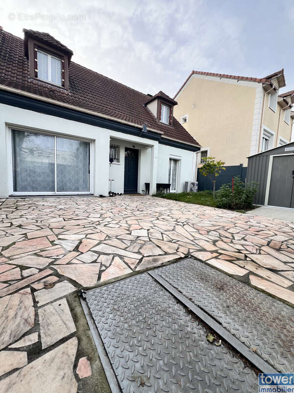 Maison à DRANCY