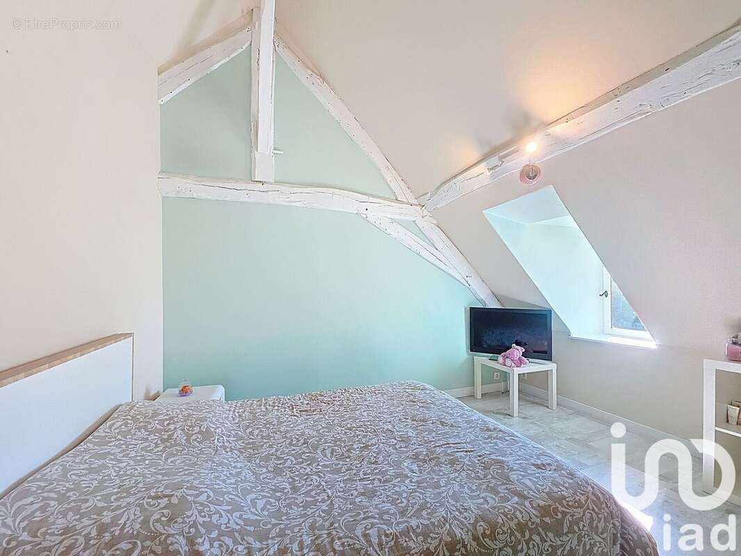 Photo 9 - Maison à BESSON