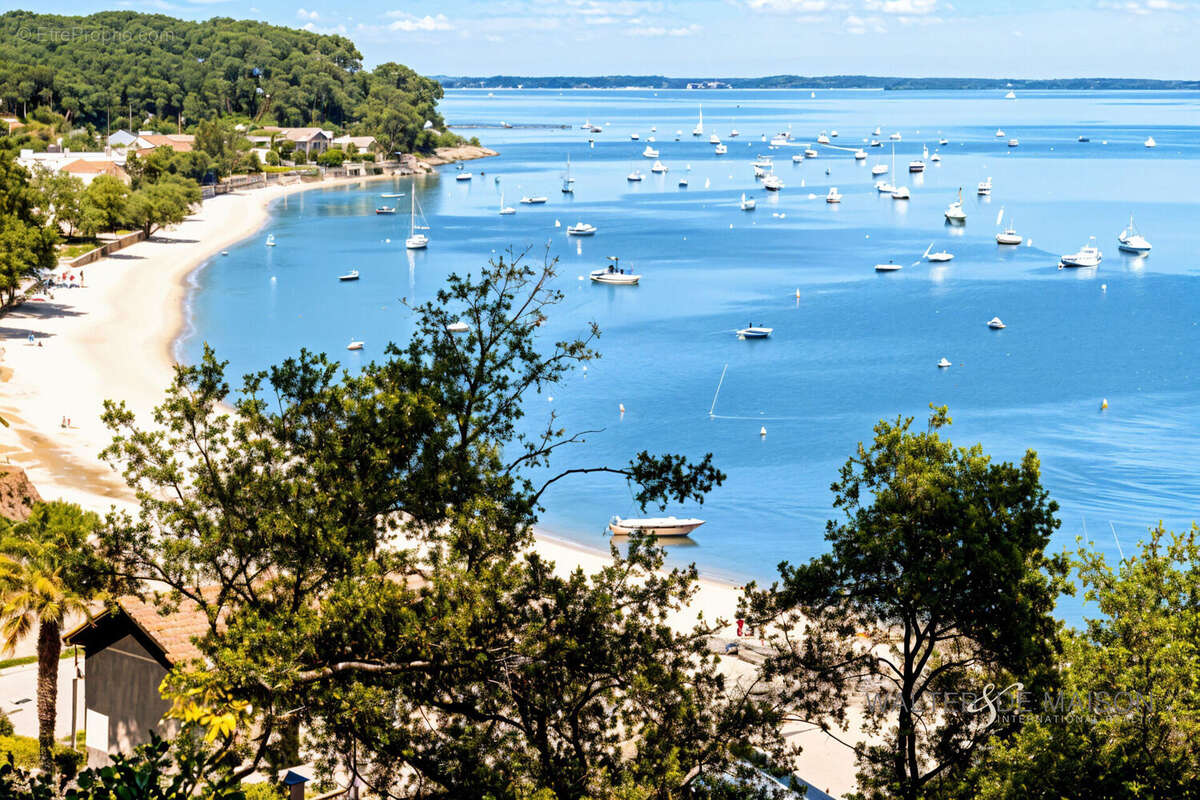 Terrain à LEGE-CAP-FERRET