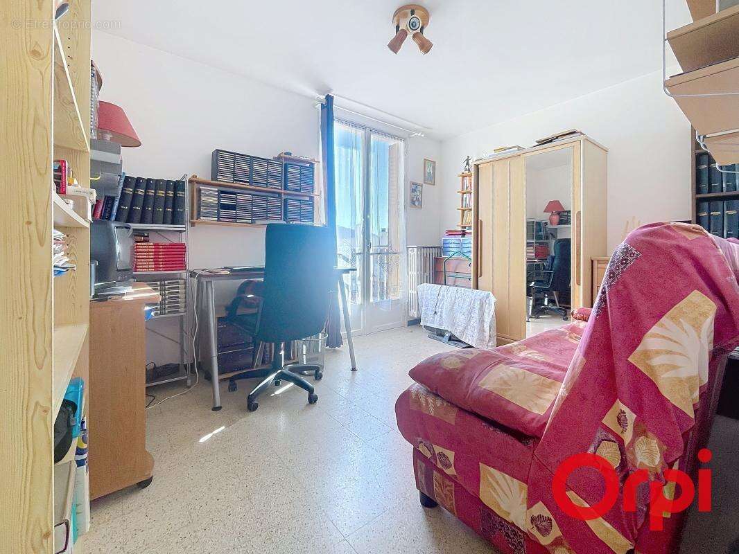 Appartement à MARSEILLE-12E