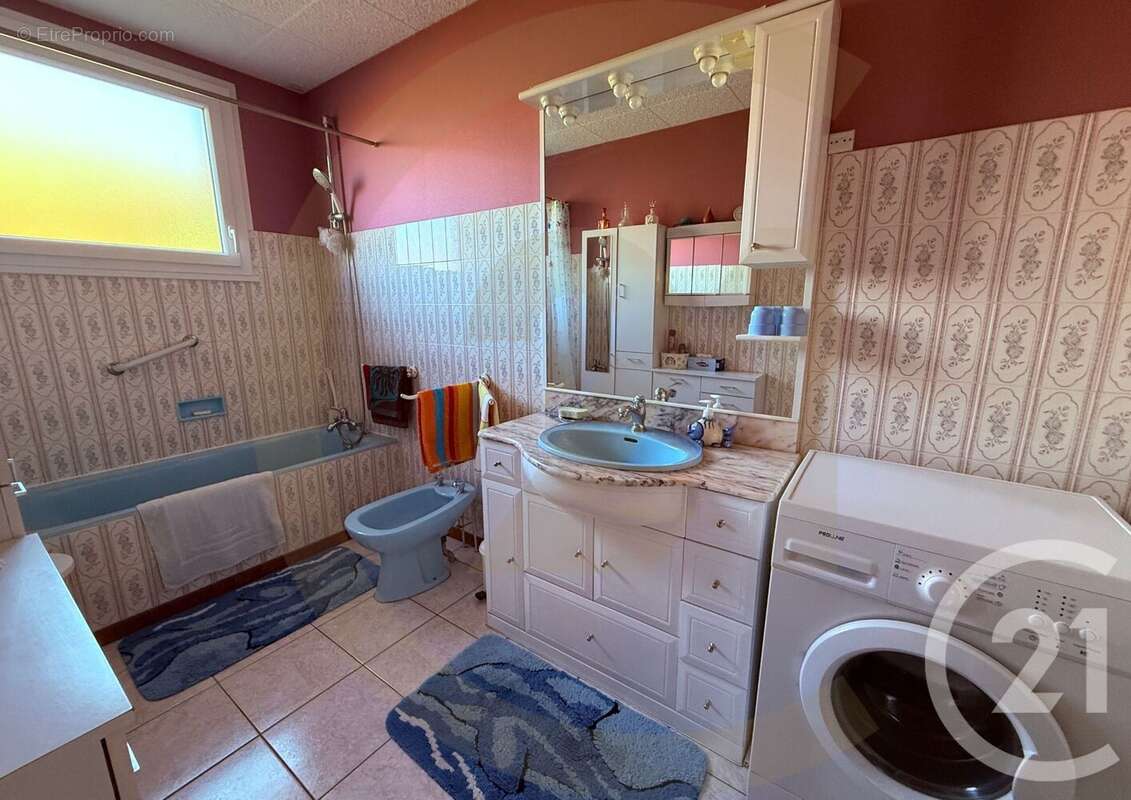 Maison à BOURGOIN-JALLIEU