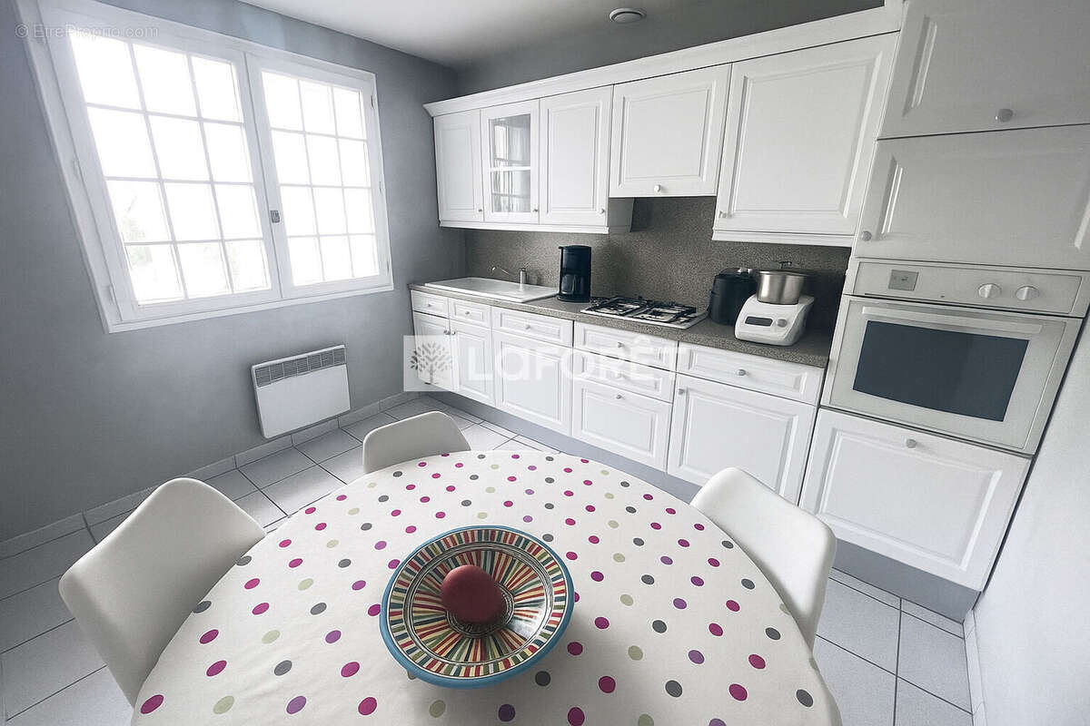 Maison à ORMESSON-SUR-MARNE