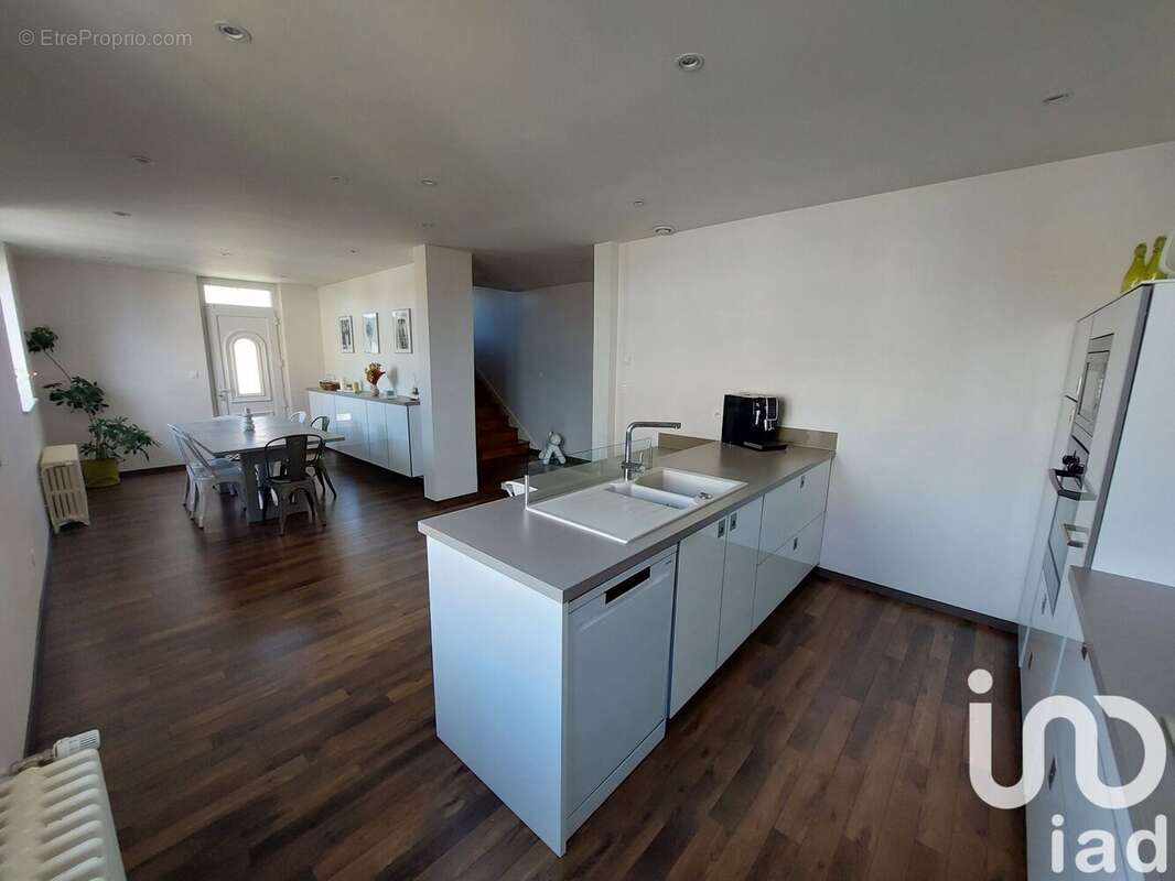 Photo 7 - Maison à MONTCEAU-LES-MINES