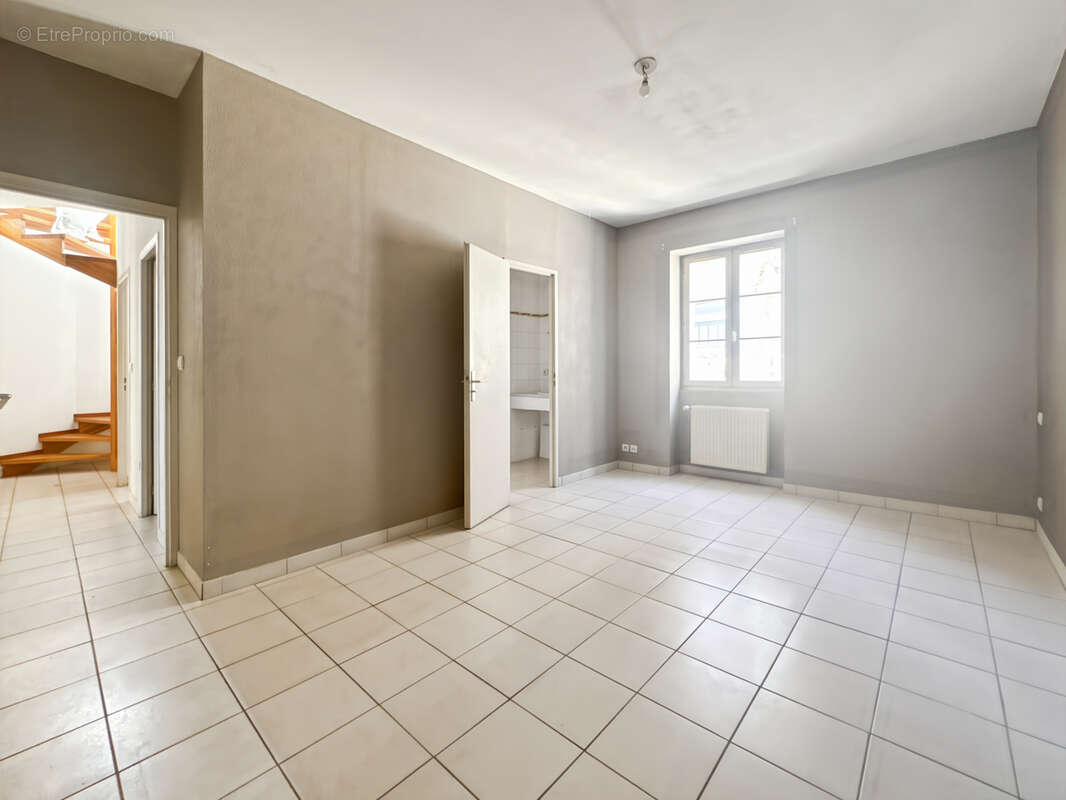 Appartement à TREVOUX
