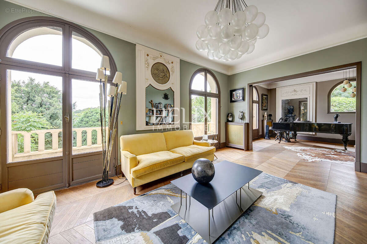 Maison à SAINT-GERMAIN-EN-LAYE