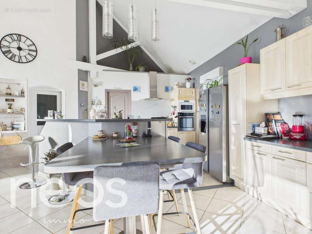 Maison à SAINT-MAURICE-EN-RIVIERE