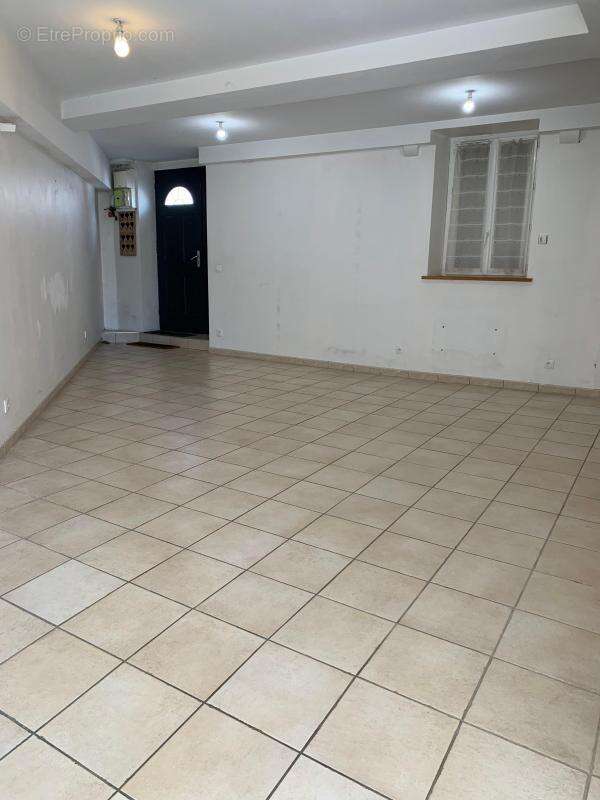 Maison à FONTAINES-SUR-SAONE