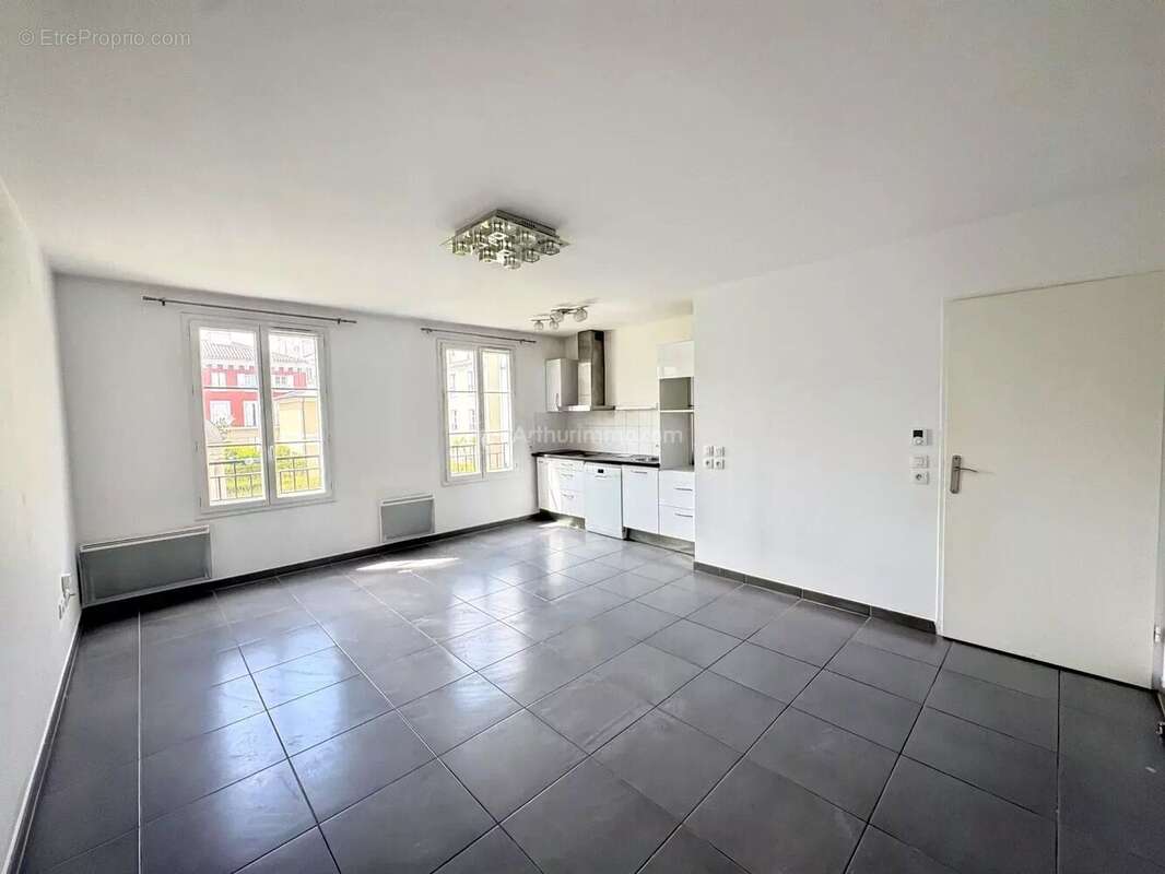 Appartement à SERRIS