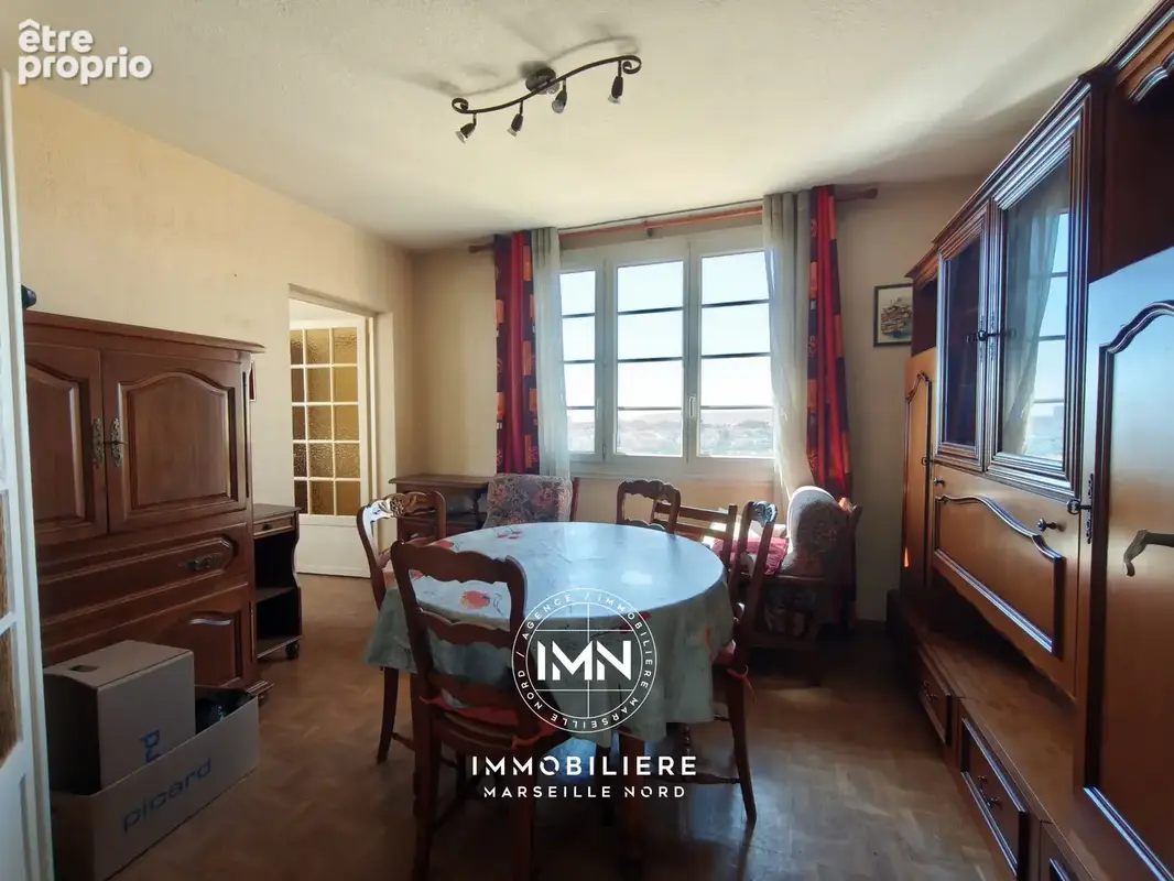 Appartement à MARSEILLE-15E