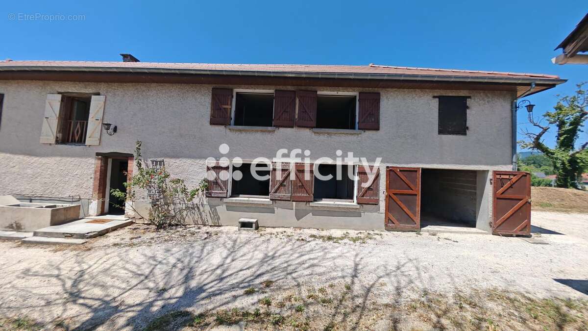 Maison 150 m² à Moirans  - photo 26