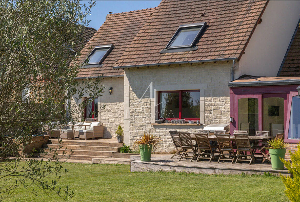 Maison à THORIGNY-SUR-MARNE