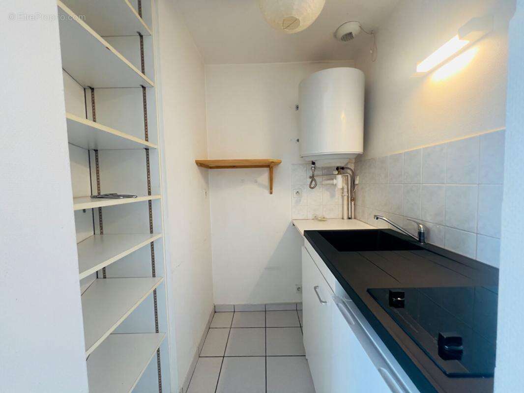 A saisir T1 très bien équipé - photo 6