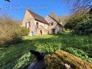 Maison à LA CHAPELLE-MONTLIGEON