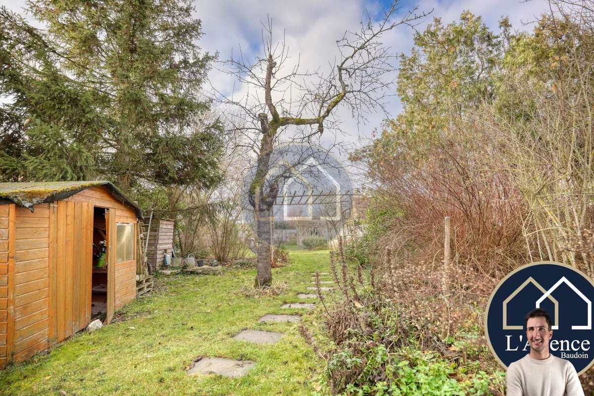 Maison à YERMENONVILLE