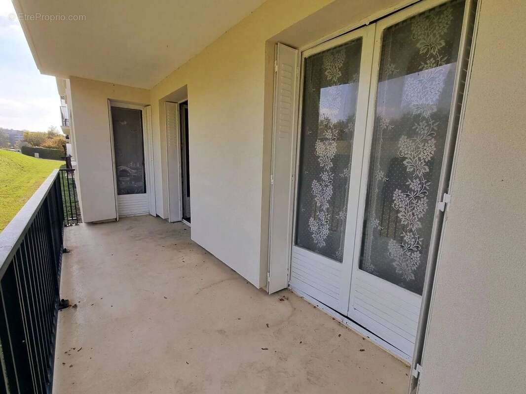 Appartement à BEYNES