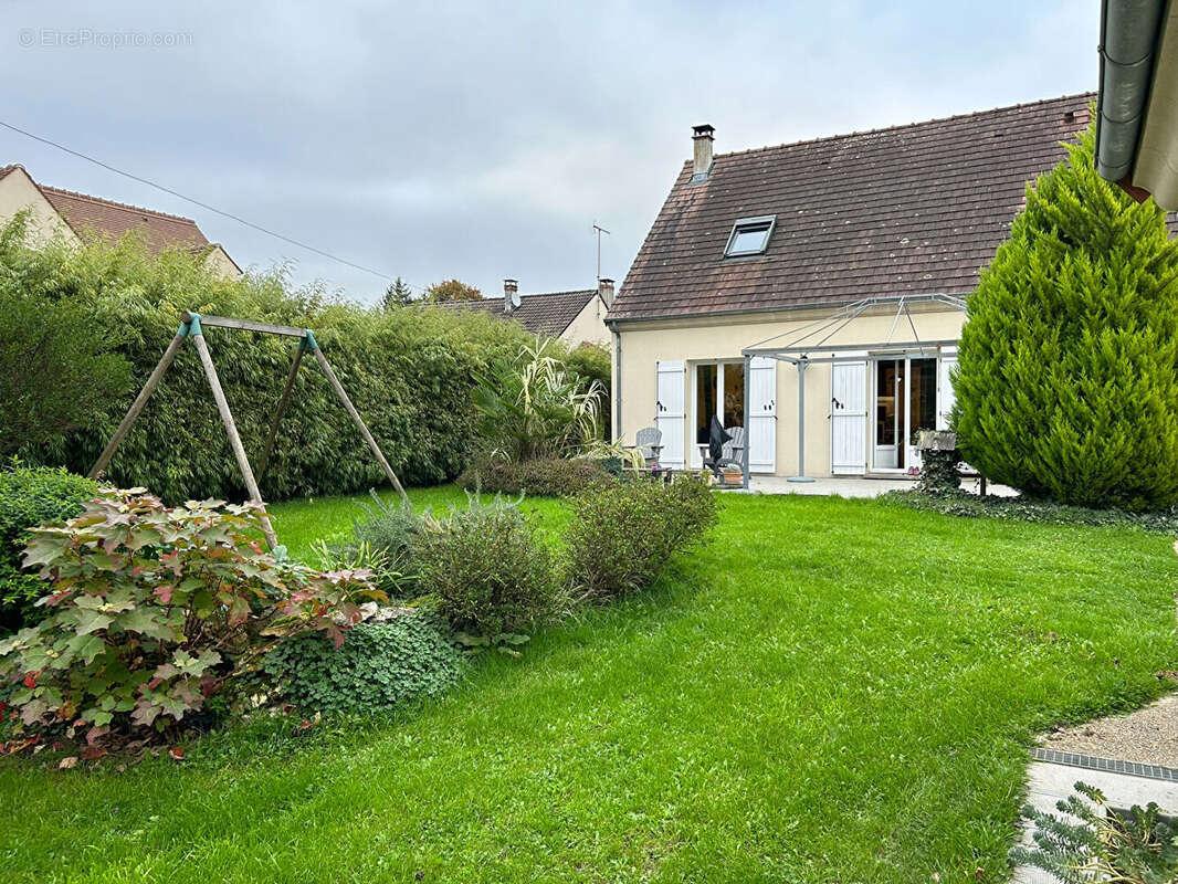 Maison à BOURRON-MARLOTTE