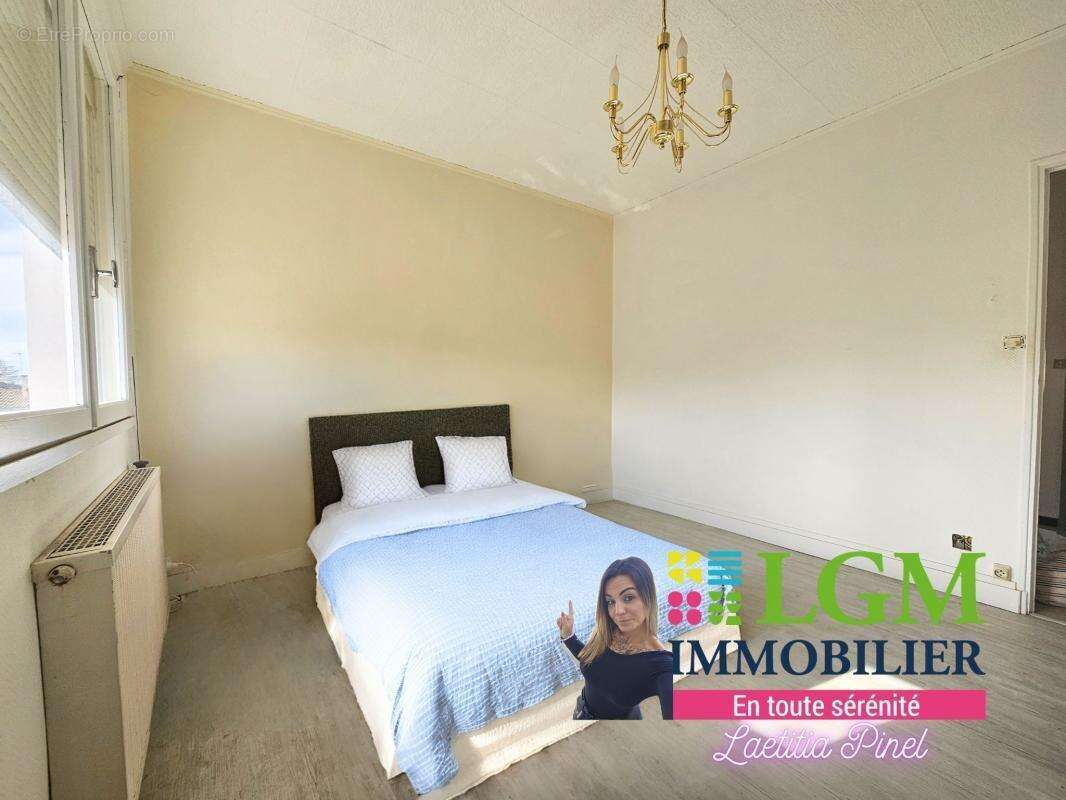 Maison à CASTELGINEST