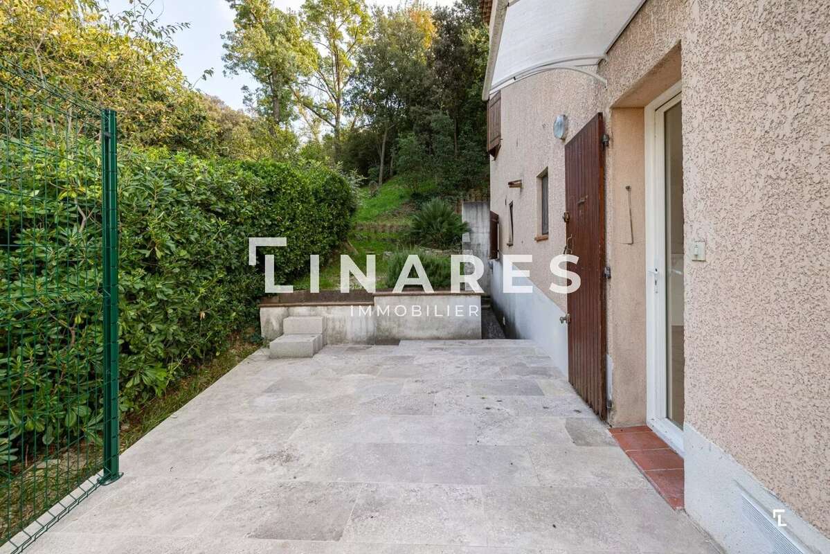 Appartement à MARSEILLE-11E