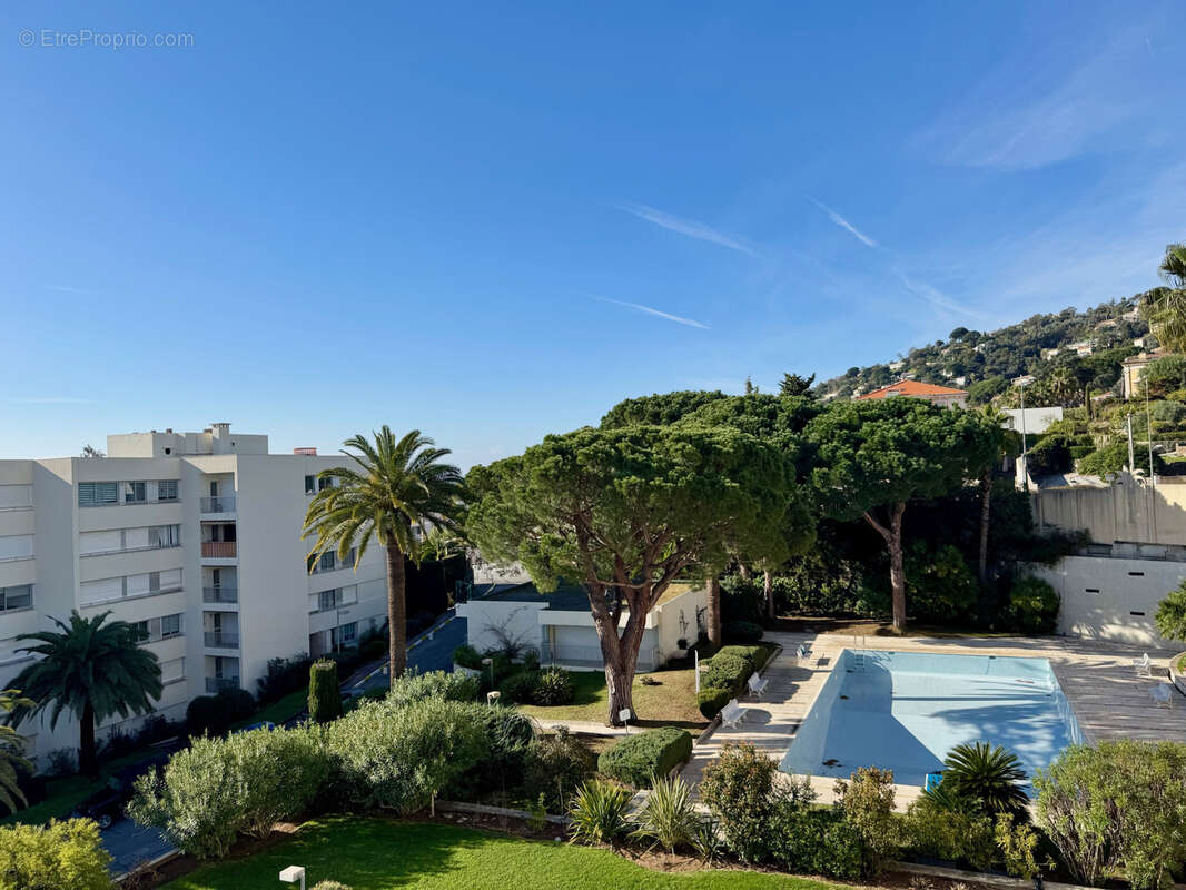 Appartement à VALLAURIS