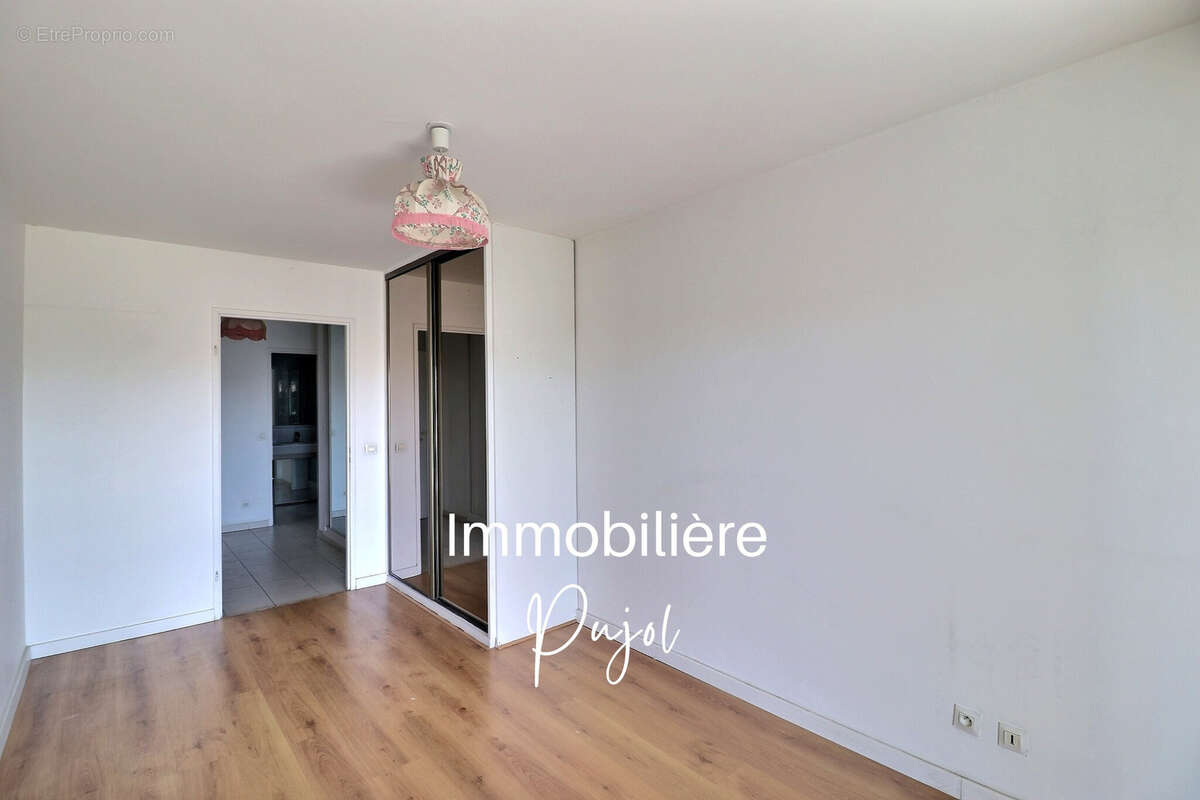 Appartement à MARSEILLE-12E