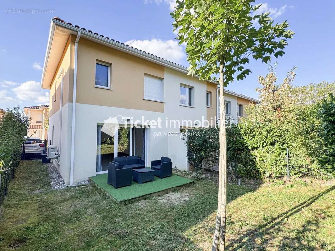 Maison à SAINT-ORENS-DE-GAMEVILLE