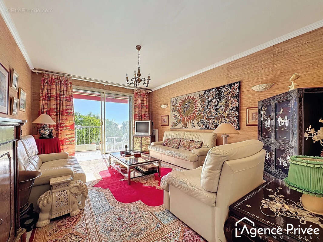 Appartement à CAGNES-SUR-MER