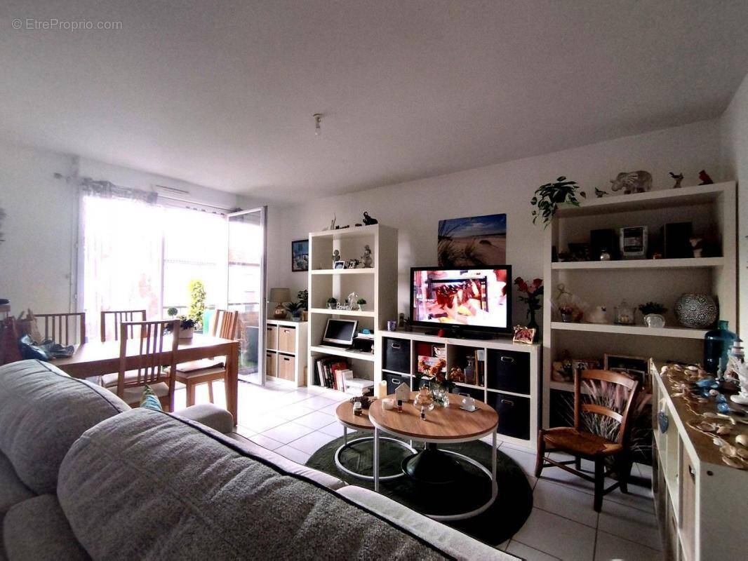 Appartement à MONDONVILLE